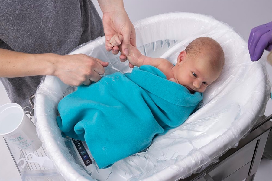 Catapult TurtleTub Swaddle Bathing